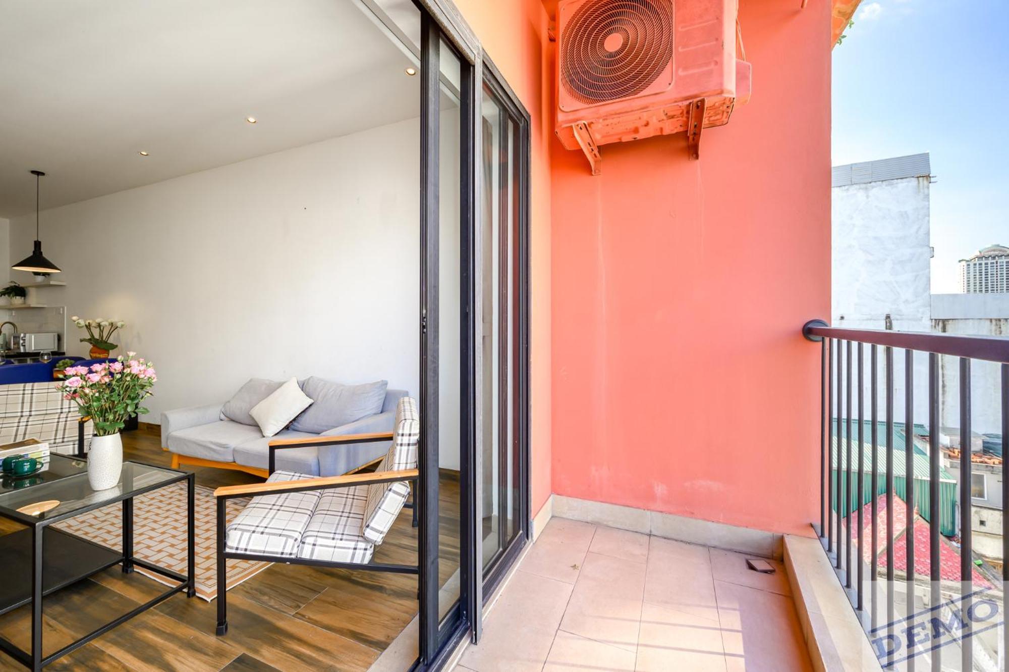 Luxe Paradise Residence 88 Tu Hoa Hanoi Buitenkant foto
