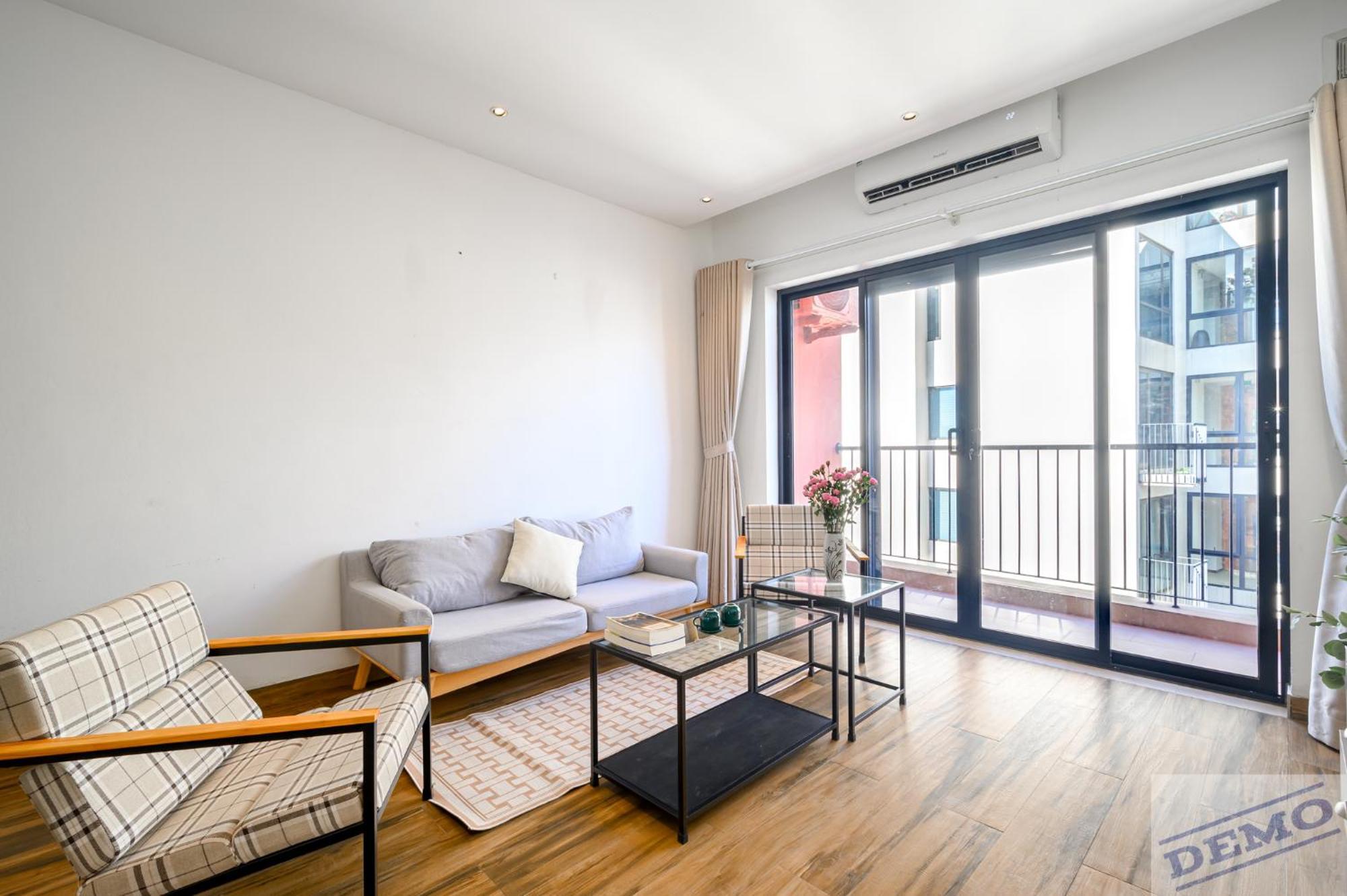 Luxe Paradise Residence 88 Tu Hoa Hanoi Buitenkant foto